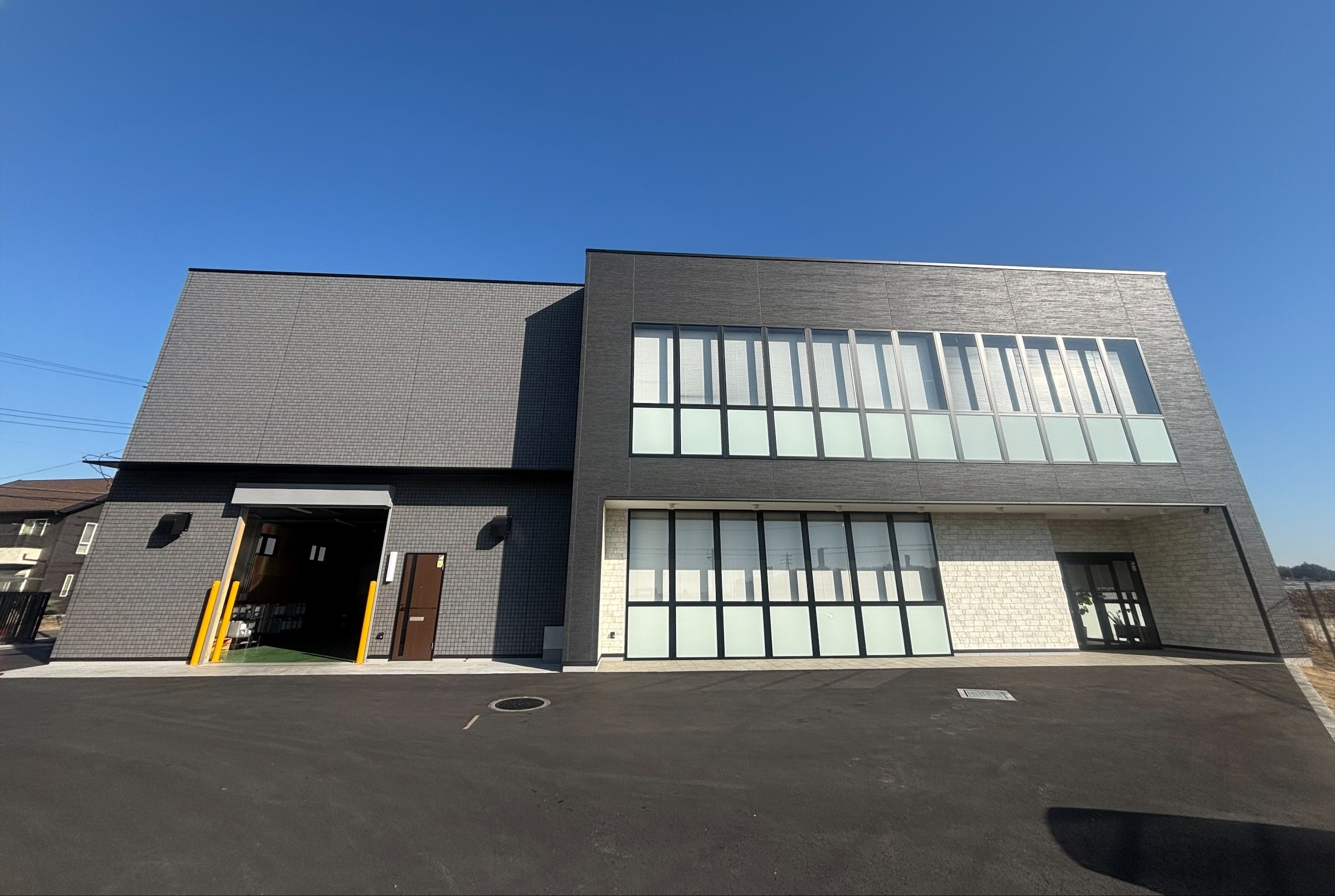 板通　小山支店